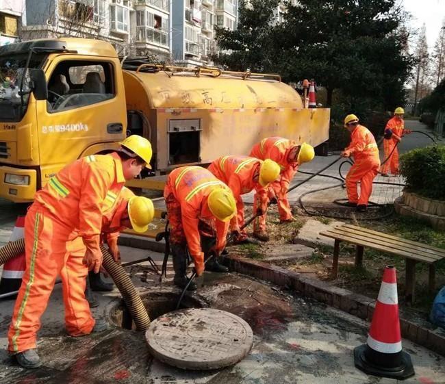 南丰镇市政管道清淤