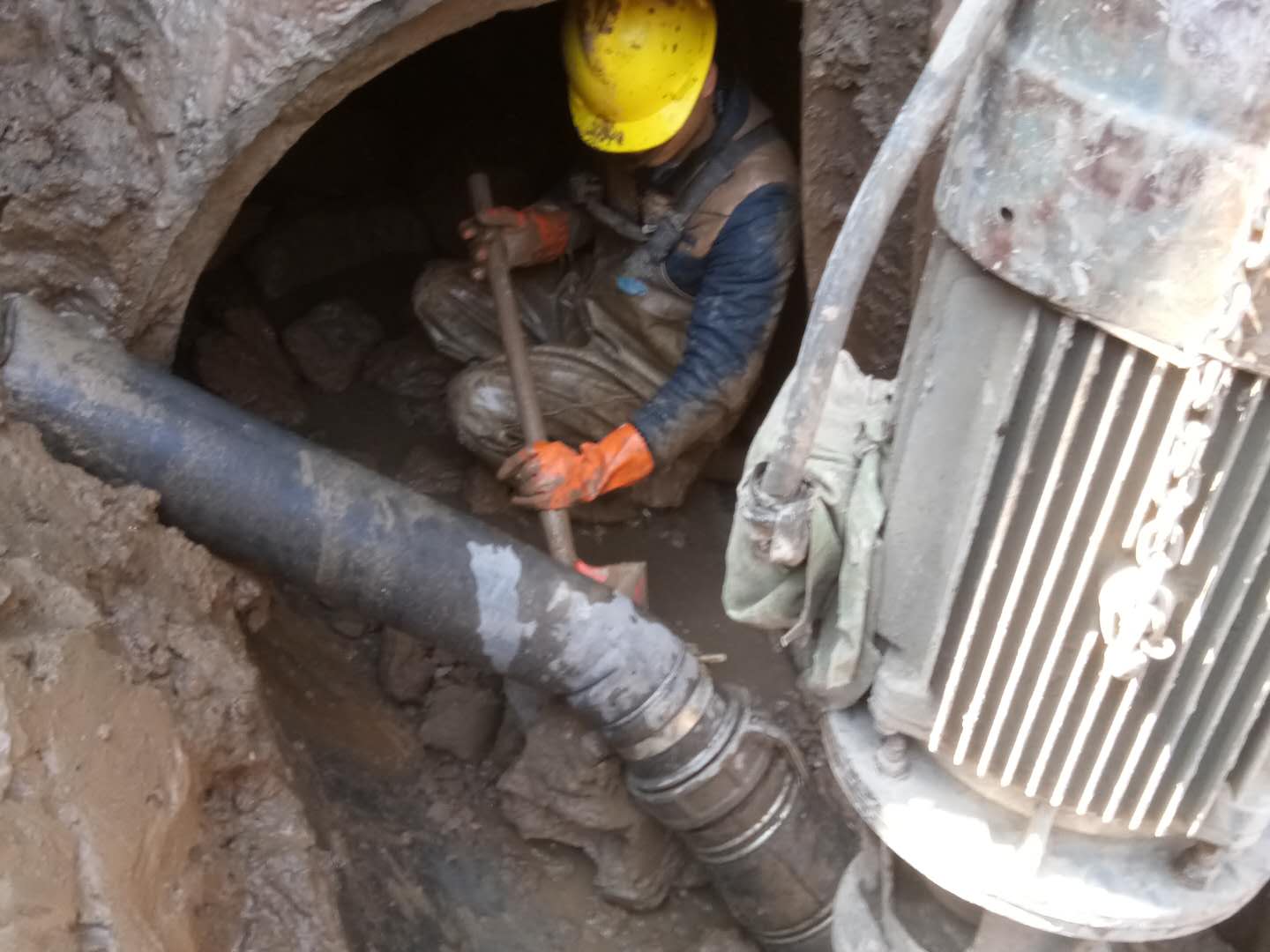 南丰镇管道清淤